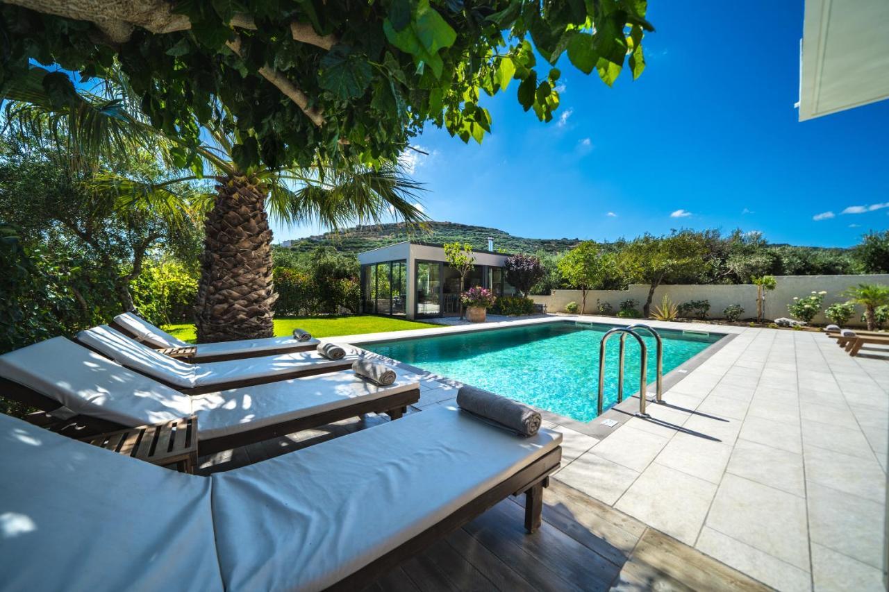 Petronila Luxury Villa With Heated Private Pool Kissamos Exterior photo