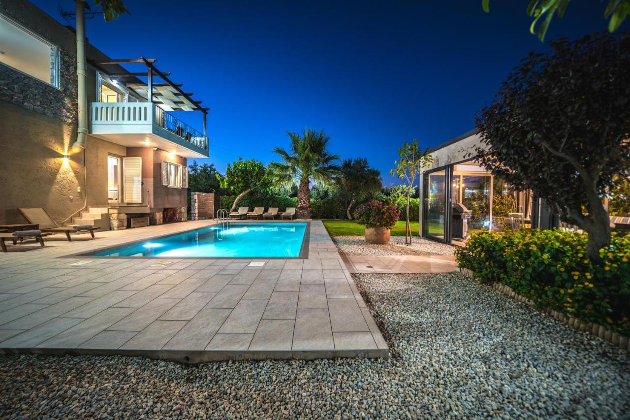Petronila Luxury Villa With Heated Private Pool Kissamos Exterior photo